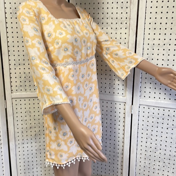 Free People - Picture 4 of 9